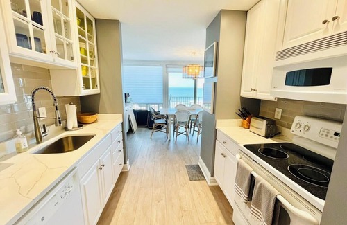 North Shores Condo | Stunning Oceanview Condo Steps from the Beach with Pool, Tennis & Parking!