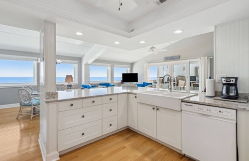 Fernandina Beach Condo | Stunning Penthouse Condo-Amazing Views-Shipwatch of Omni Resorts!