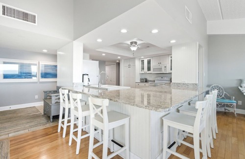 Fernandina Beach Condo | Stunning Penthouse Condo-Amazing Views-Shipwatch of Omni Resorts!