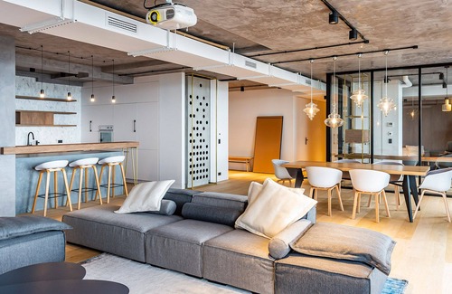 Bondi Beach Apartment | Stunning Penthouse with uninterrupted ocean views and Bondi Beach.