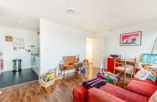 Hoxton Apartment | Stunning Penthouse Flat Regents Canal Hoxton