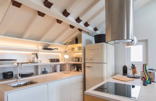 Misericordia Apartment | Stunning Penthouse w/the best views by LovelyStay