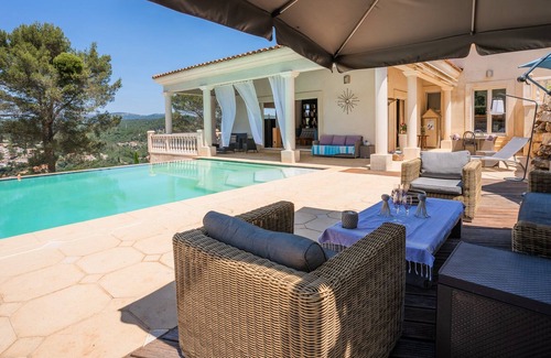 Sollies-Toucas Villa | Stunning pool villa with stunning views