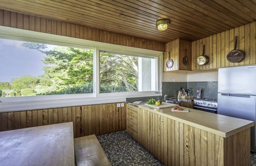 Saint-Philibert Villa | Stunning private villa for 13 people with WIFI, TV, terrace and pets allowed