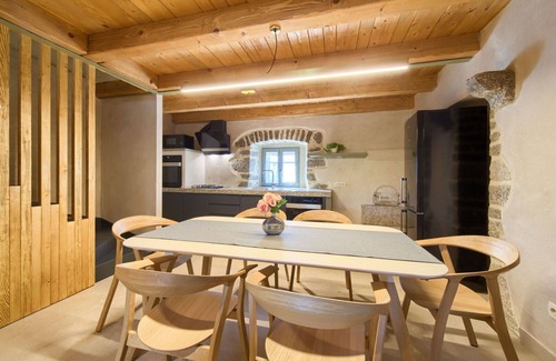 Krk House | Stunning private villa for 12 people with WIFI, hot tub, A/C, private pool, TV and terrace