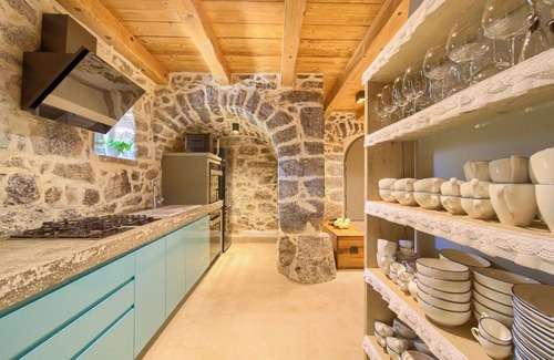 Krk House | Stunning private villa for 12 people with WIFI, hot tub, A/C, private pool, TV and terrace
