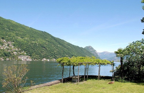 Brusino Arsizio House | Stunning private villa with WIFI, TV, balcony, pets allowed, panoramic view and parking