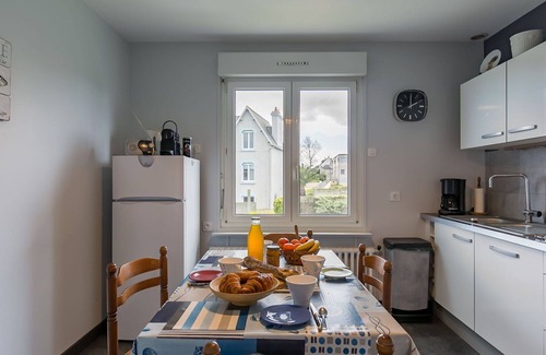 Sibiril House | Stunning private villa for 4 people with WIFI, TV and parking
