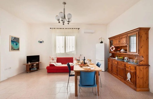Porto Cesareo Villa | Stunning private villa for 4 guests with A/C, TV and patio