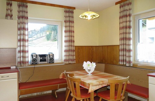 Schladming House | Stunning private villa for 20 people with TV, pets allowed and parking