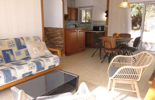 La Tranche-sur-Mer House | Stunning private villa for 4 guests with WIFI, TV, terrace and pets allowed