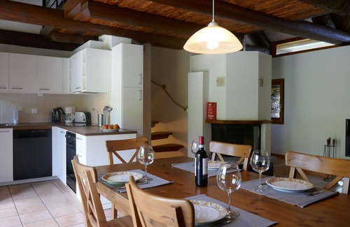 Acquarossa House | Stunning private villa for 6 guests with WIFI, TV, patio, pets allowed and parking