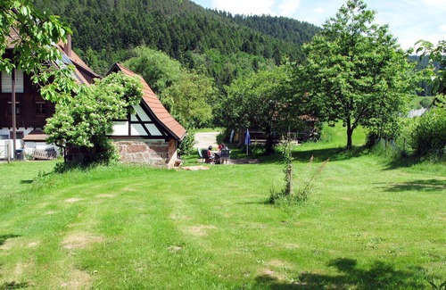 Alpirsbach Villa | Stunning private villa for 4 people with TV, terrace, pets allowed and parking