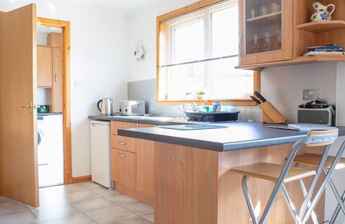 Duntulm House | Stunning private villa for 5 guests with WIFI, TV and parking
