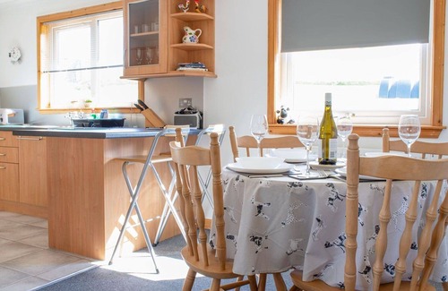 Duntulm House | Stunning private villa for 5 guests with WIFI, TV and parking