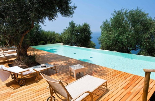 San Marco di Castellabate Villa | Stunning private villa for 18 people with private pool, WIFI, A/C, TV, terrace and parking