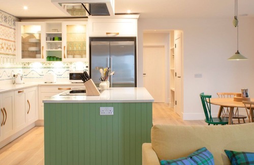 Colbost House | Stunning private villa for 6 guests with WIFI, TV, patio, panoramic view and parking