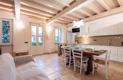 San Desiderio House | Stunning private villa for 6 guests with WIFI, private pool, A/C, TV, terrace and parking