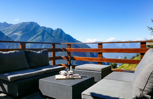 Malvaglia House | Stunning private villa for 4 people with WIFI, patio, pets allowed and parking