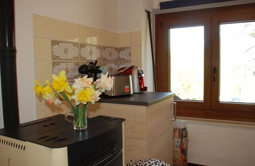 Camedo House | Stunning private villa for 4 guests with TV, patio, pets allowed and panoramic view