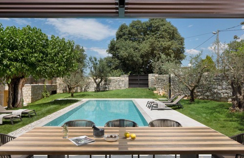 Kirmenjak Villa | Stunning private villa for 10 guests with A/C, WIFI, private pool, hot tub, TV and terrace