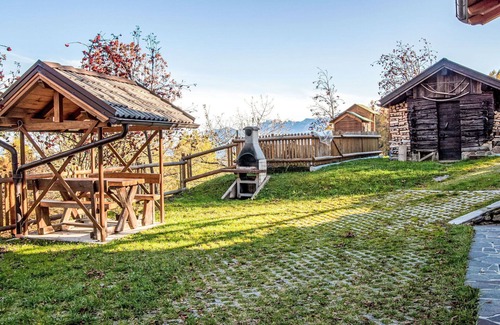 Borgo Valsugana House | Stunning private villa for 6 people with WIFI, TV, patio, pets allowed, panoramic view and parking