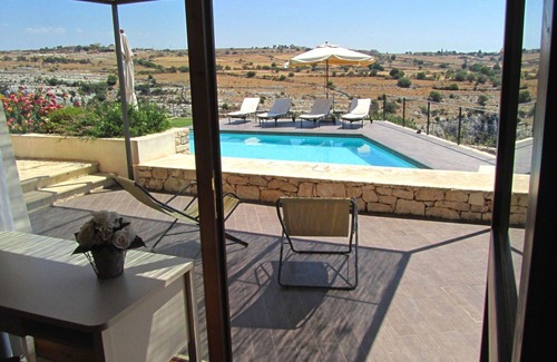 Cannizzara Villa | Stunning private villa for 16 people with A/C, WIFI, private pool, hot tub, TV and patio
