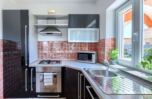 Skatari House | Stunning private villa for 12 guests with WIFI, A/C, private pool, TV and terrace