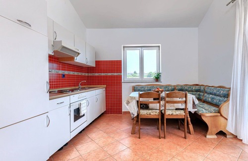 Skatari House | Stunning private villa for 12 guests with WIFI, A/C, private pool, TV and terrace