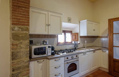 Camucia Villa | Stunning private villa with A/C, private pool, WIFI, TV, terrace, panoramic view and parking