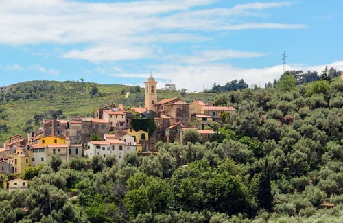 Torrazza House | Stunning private villa with private pool, WIFI, TV, terrace, panoramic view and parking