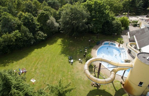 America House | Stunning private villa for 2 people with WIFI, pool, hot tub, TV, terrace and parking