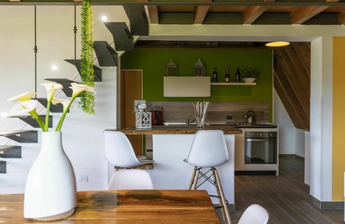 Sutri House | Stunning private villa with A/C, private pool, WIFI, TV, terrace, panoramic view and parking