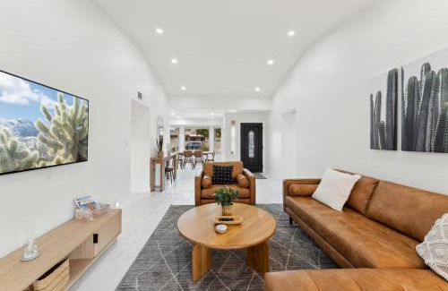 Scottsdale Vista House | Stunning Remodeled 2br Retreat In Northscottsdale