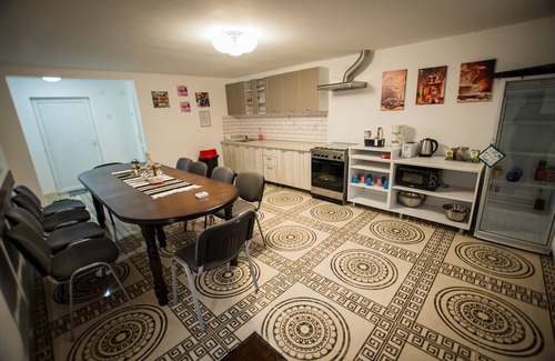 Campulung Moldovenesc House | Stunning 5 Bed House in Campulung Moldovenesc