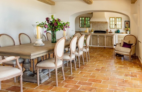 Tourrettes-sur-Loup Villa | Stunning Sea Views - Luxury architect designed villa, heated pool & tennis court