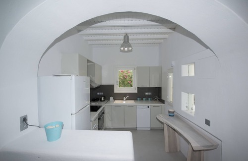 Elia Villa | Stunning Sea View Villa Bay of Elijah