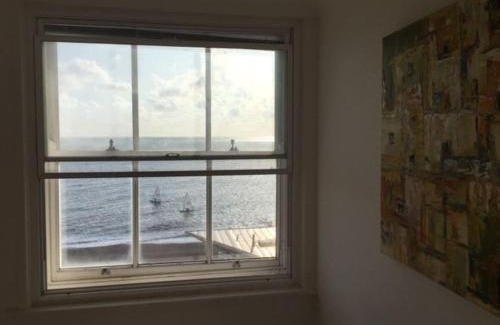 St Leonards-On-Sea Apartment | Stunning seafront flat,St Leonards