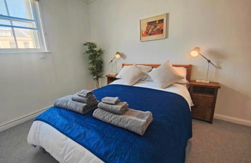 St Leonards-On-Sea Apartment | Stunning seafront flat,St Leonards