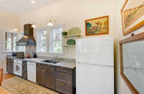 Seal Cove House | Stunning Seal Cove Home Near Acadia National Park!