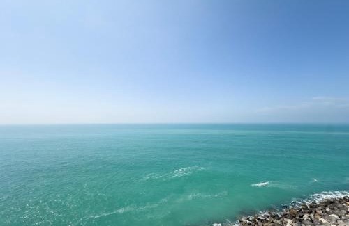 Ras Al Khaimah Apartment | Stunning Seaview 1BR Apartment in Pacific, Al Marjan Island