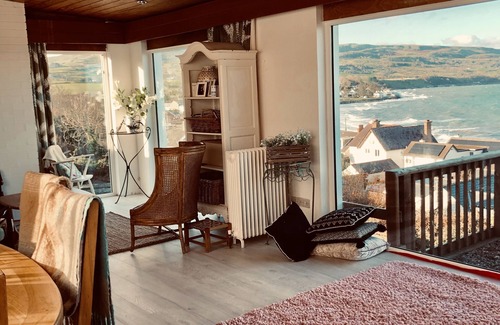 Ballygally Cottage | Stunning Seaview cottage, with 3 bedrooms