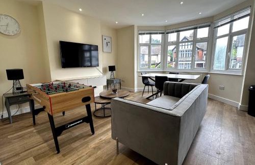 Croham Apartment | Stunning South Croydon Apartment - Relax in Style