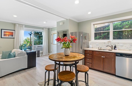 West Queen Anne Apartment | Stunning Space in heart of Queen Anne