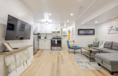 Brampton Apartment | STUNNING & SPACIOUS 1 BEDROOM OASIS