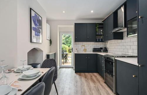 Hastings Apartment | Stunning spacious Duplex with garden 141a