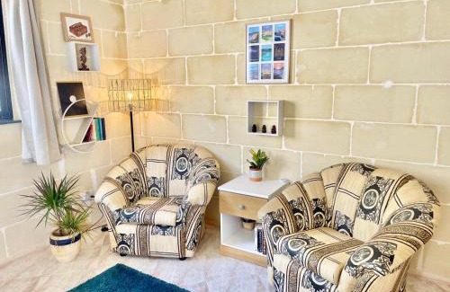 Sannat Apartment | Stunning Spacious Studio with Garden Terrace Gozo