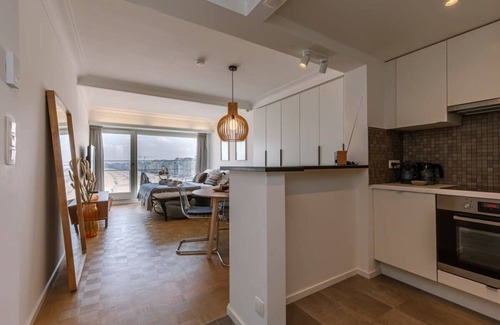 Duinbergen Apartment | Stunning studio with sea-view and terrace