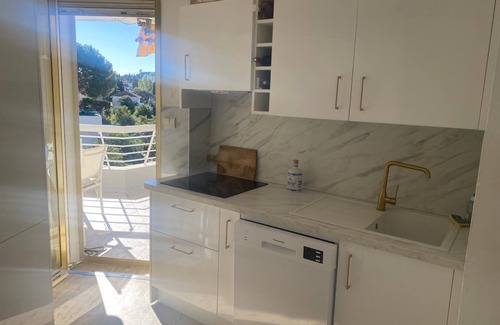 Cap-d'Antibes Apartment | Stunning terrace with view of Cap d' Antibes, yet 2 mins from beach with AC/WiFi
