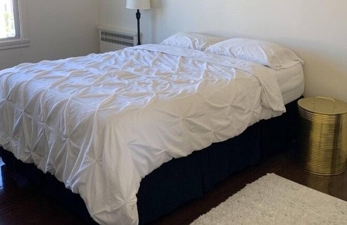Marina District Apartment | Stunning top floor 2 bedroom apt in the Marina, one block from the bay and park